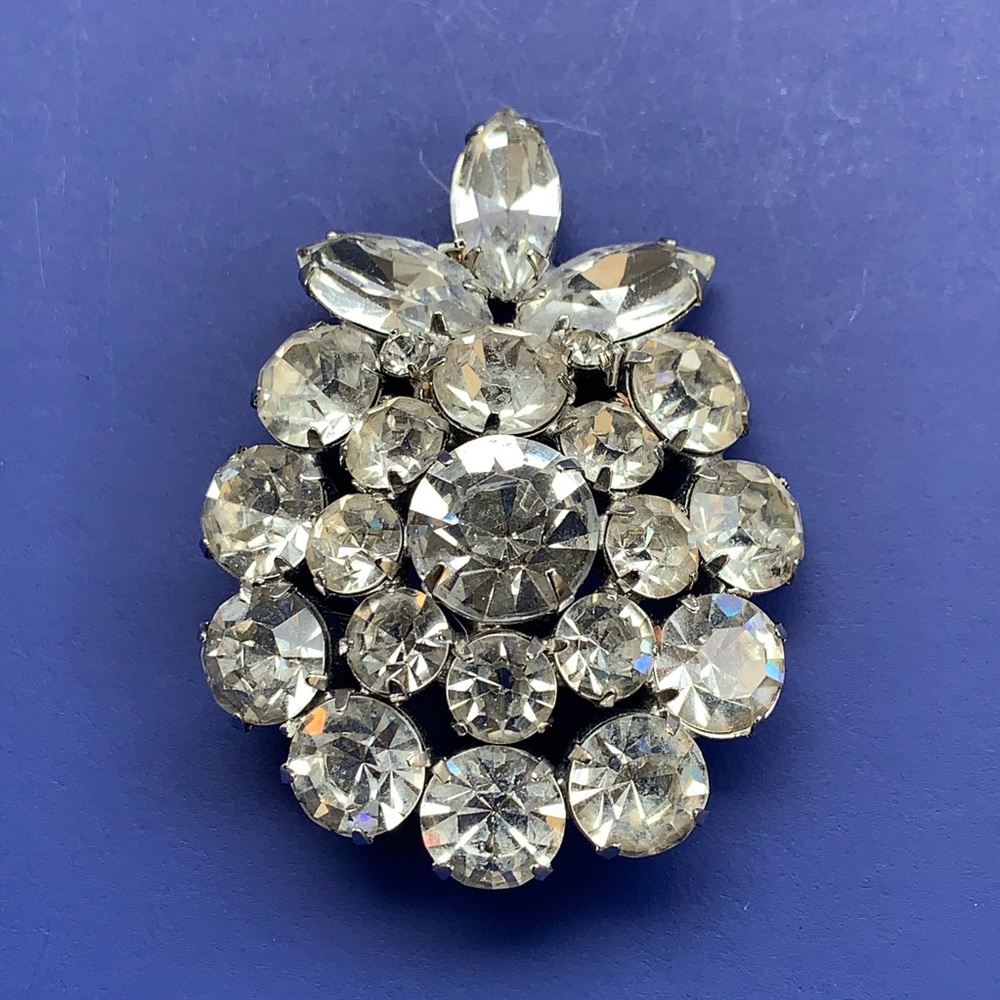 Brooch